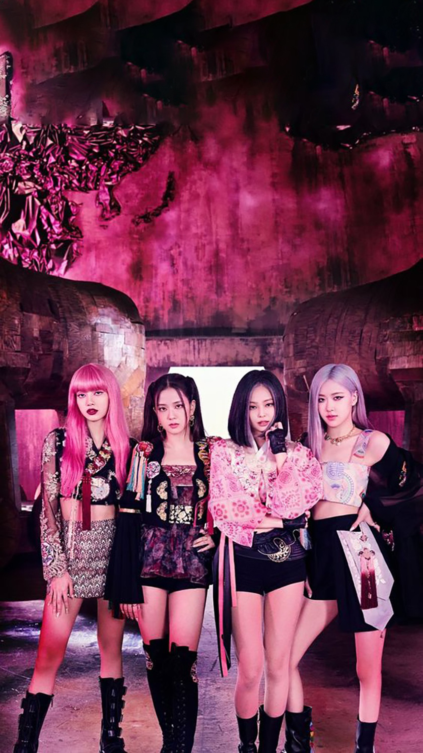 BlackPink đã trở thành một hiện tượng âm nhạc toàn cầu với hàng loạt bài hát hit và sản phẩm thời trang đình đám. Hình nền BlackPink cute 4k sẽ khiến bạn không thể rời mắt khỏi màn hình điện thoại. Hãy cùng đến với các lựa chọn hình nền độc đáo và đẹp mắt nào!