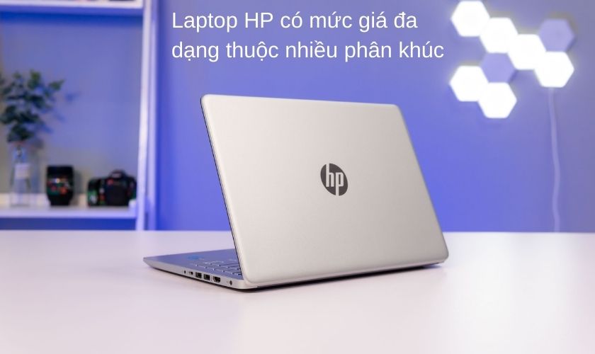 Laptop HP giá bao nhiêu tiền?