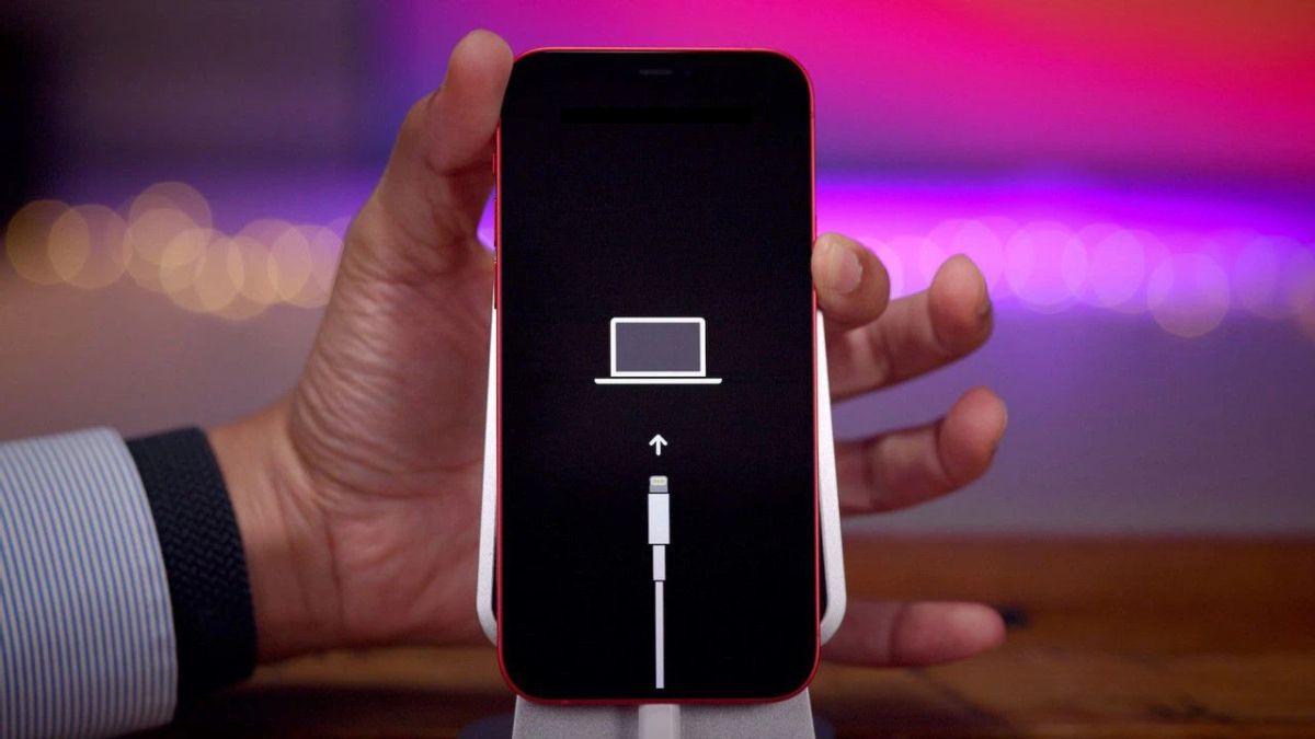 Tại sao pin iPhone chỉ sạc đến 80%