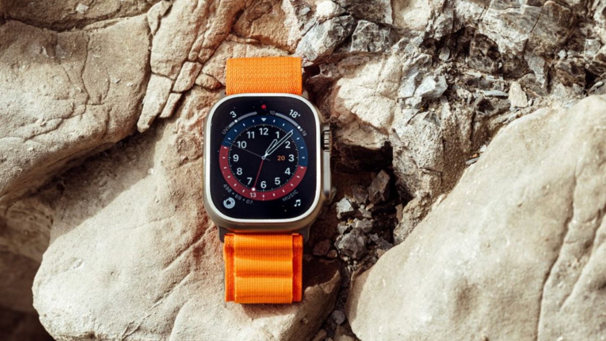 Đồng hồ tập thể thao thông minh hiện đại Apple Watch