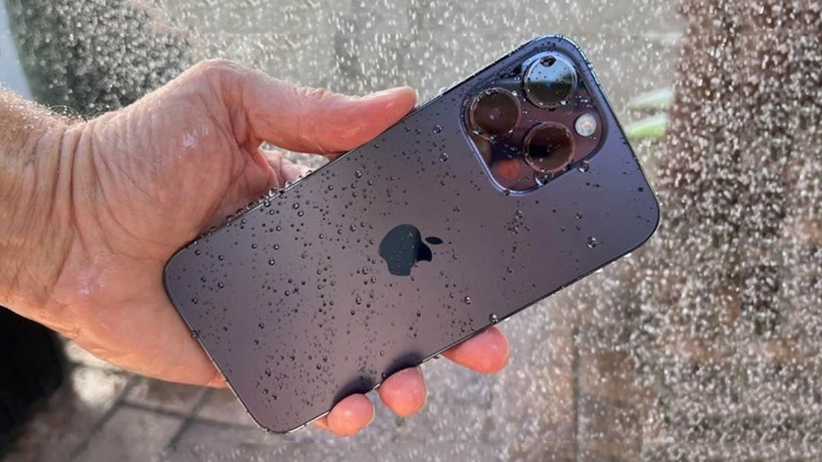 Điện thoại iPhone 15 có chống nước không