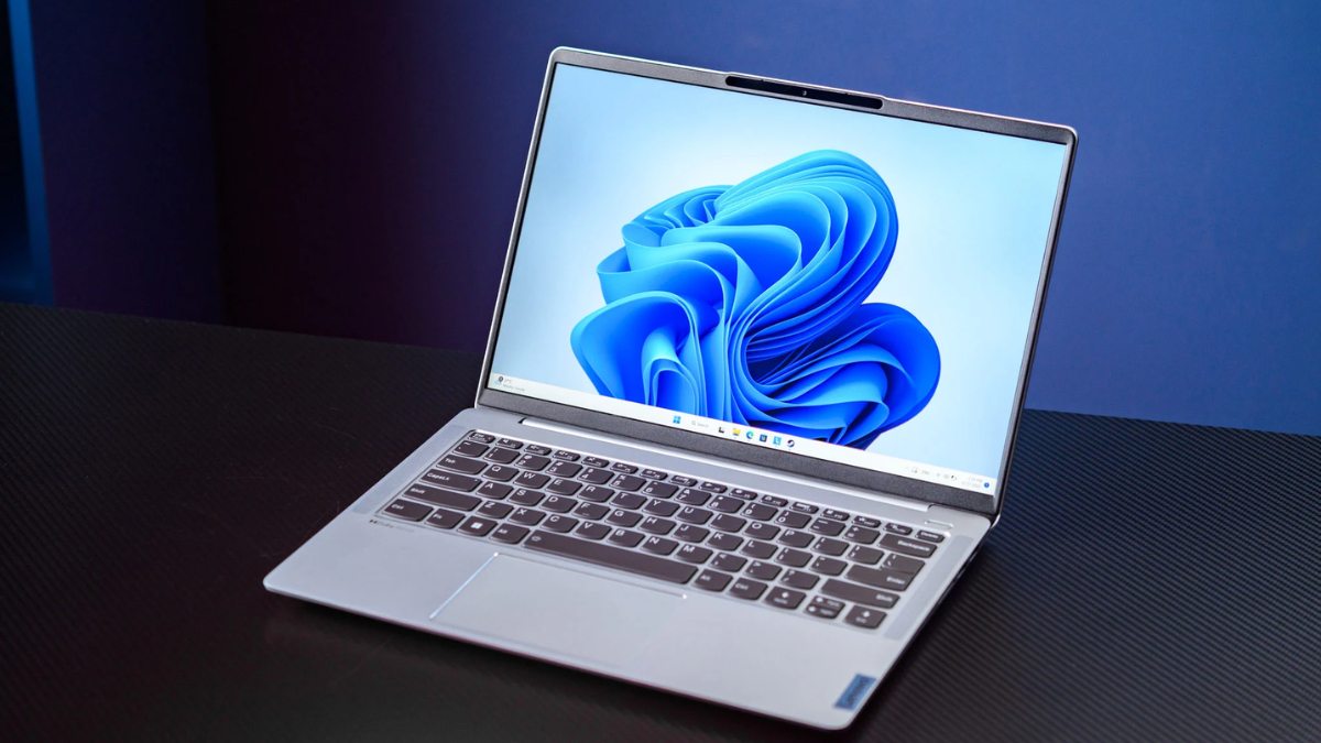 Review thiết kế laptop Lenovo cũ