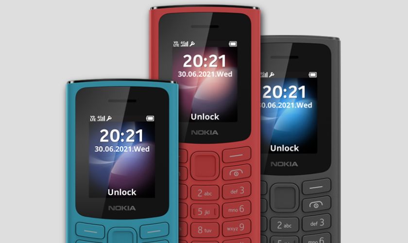 Nokia 105 4G sử dụng sạc Micro USB giúp người dùng dễ dàng trong việc sạc năng lượng.