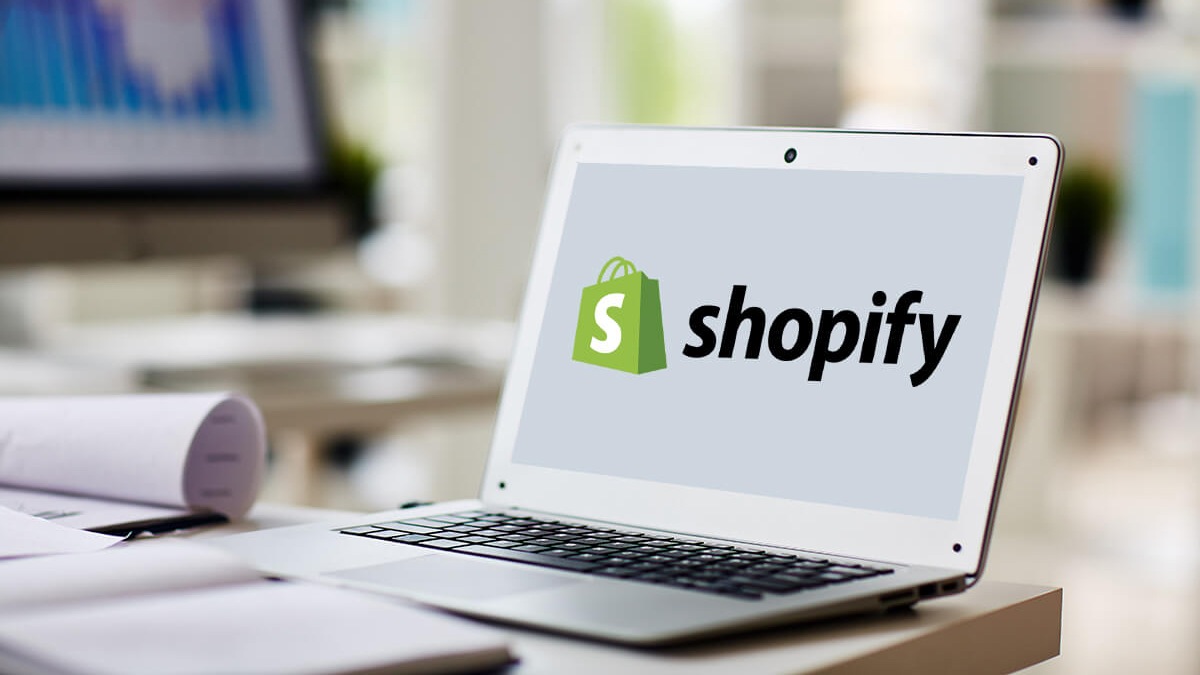 phần mềm hỗ trợ bán hàng Facebook shopify